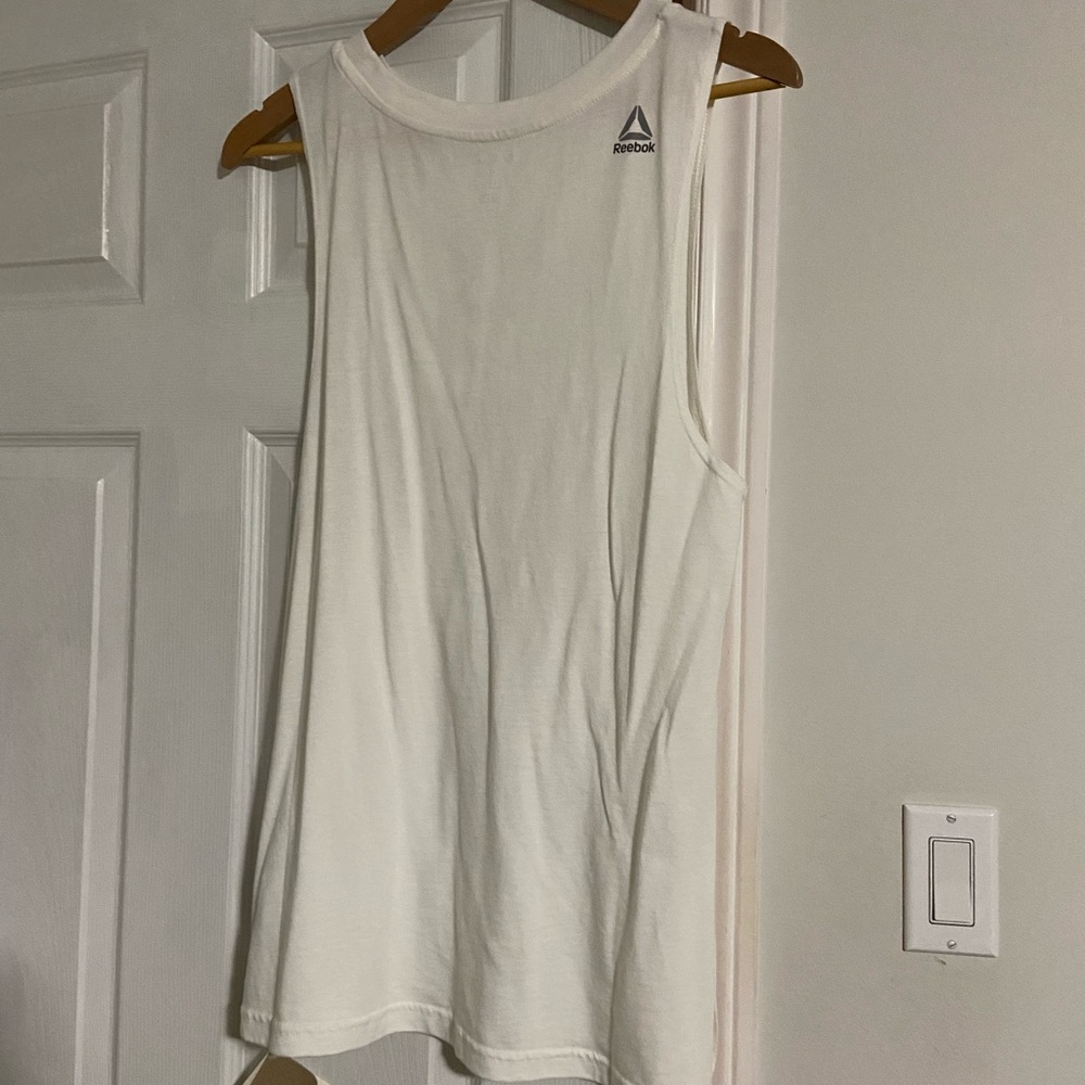 Reebok women’s long tank top BNWT